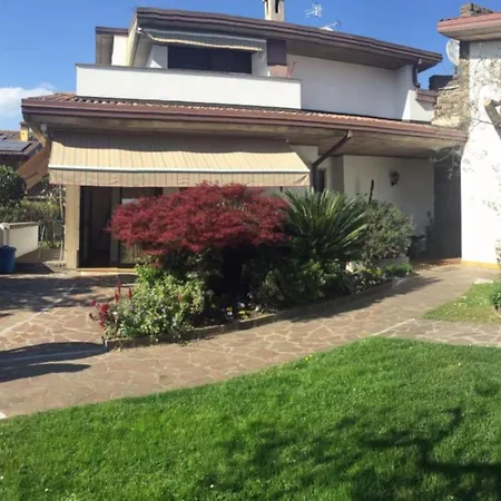 アパート Casa Maria App Maria Mit Pool In Manerba Gardasee Montinelle